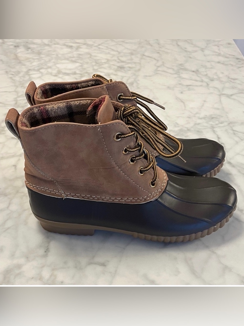 Mission 200 Tan and Brown Duck Boots with flannel inside Women’s Size 6